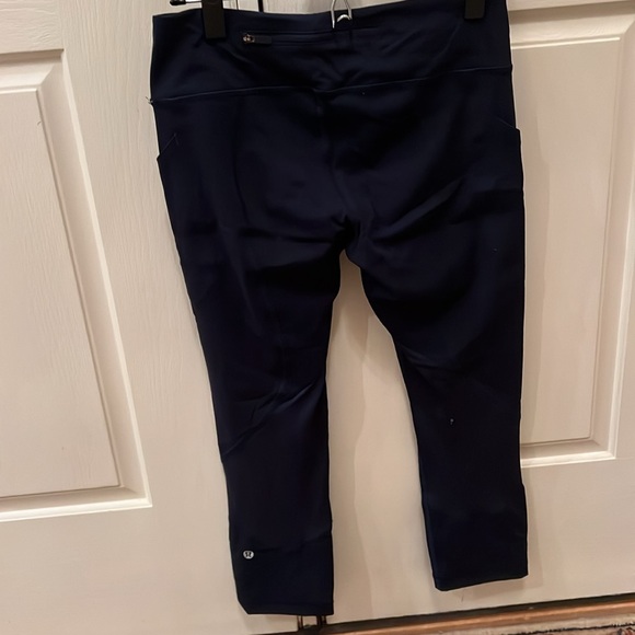 Lululemon Pace Rival Mid-Rise Crop 22” - Picture 3 of 9